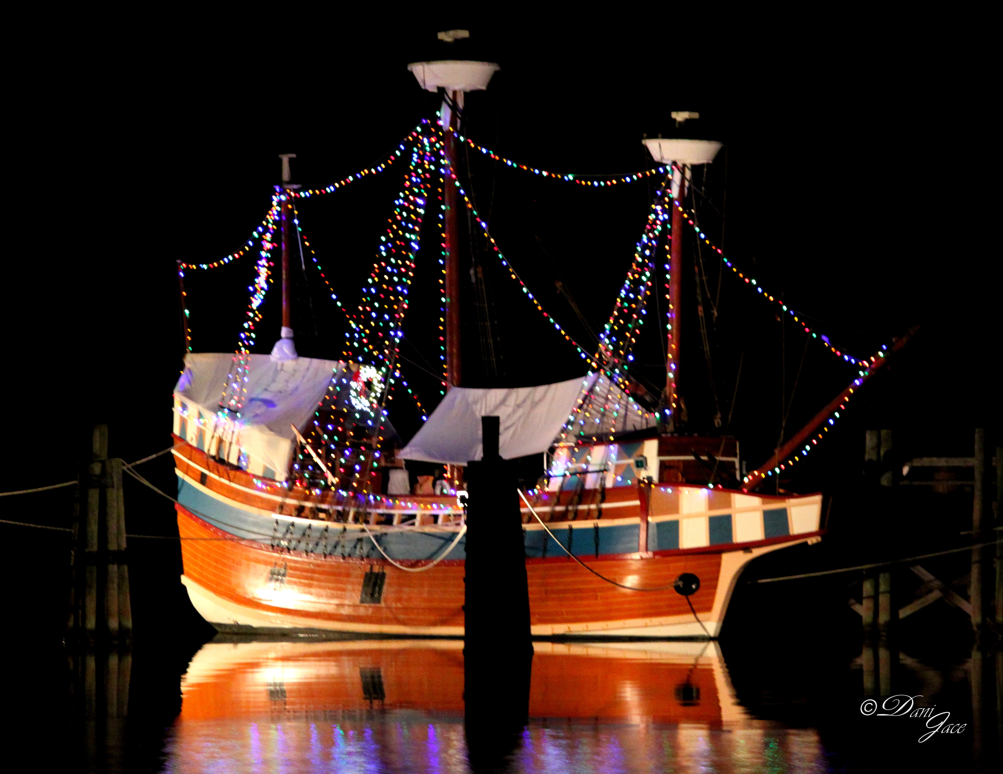 Elizabeth II at Manteo Waterfront